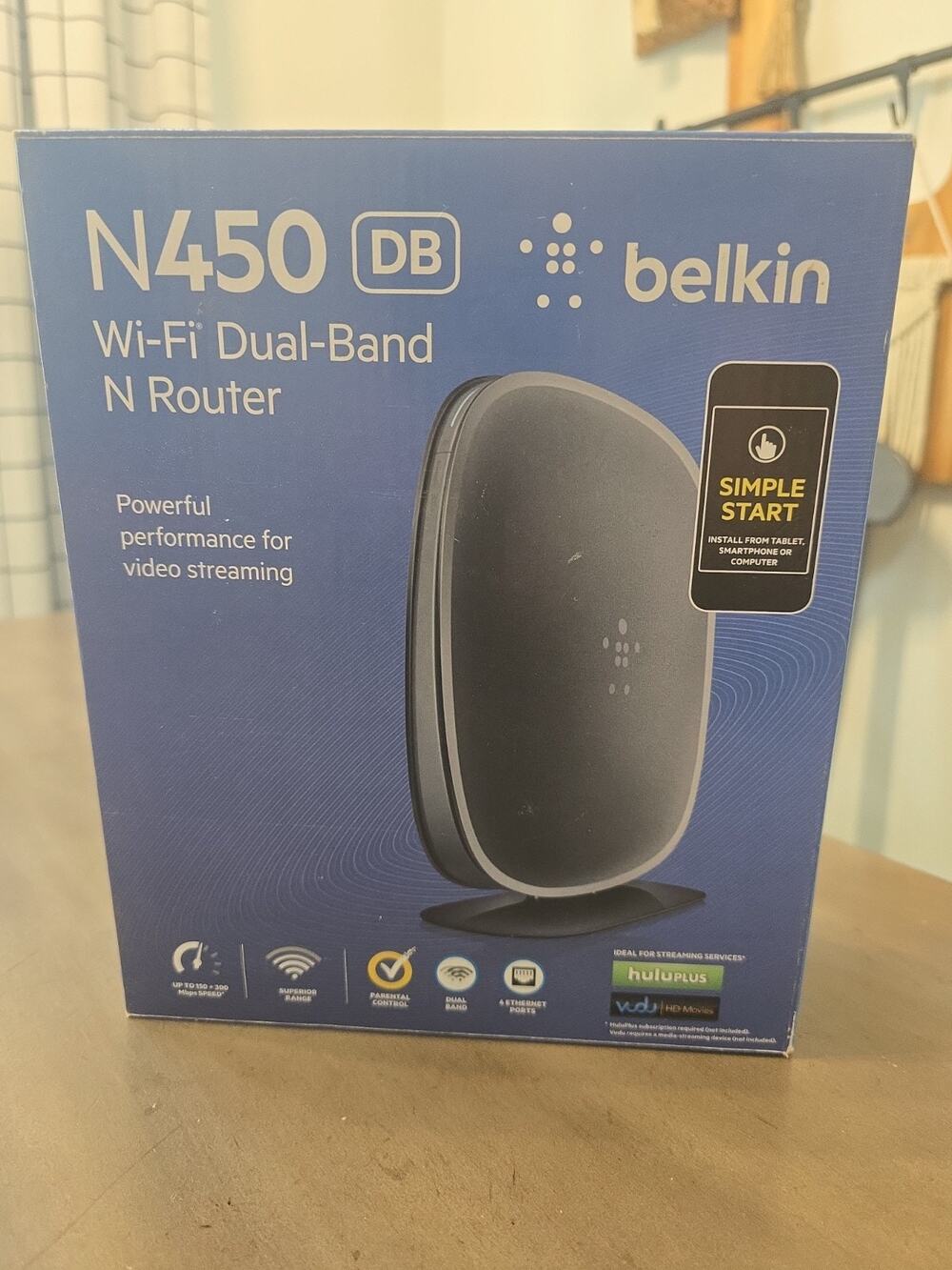 Belkin N450 Dual Band 4-Port 10/100 Wireless N Router Open Box